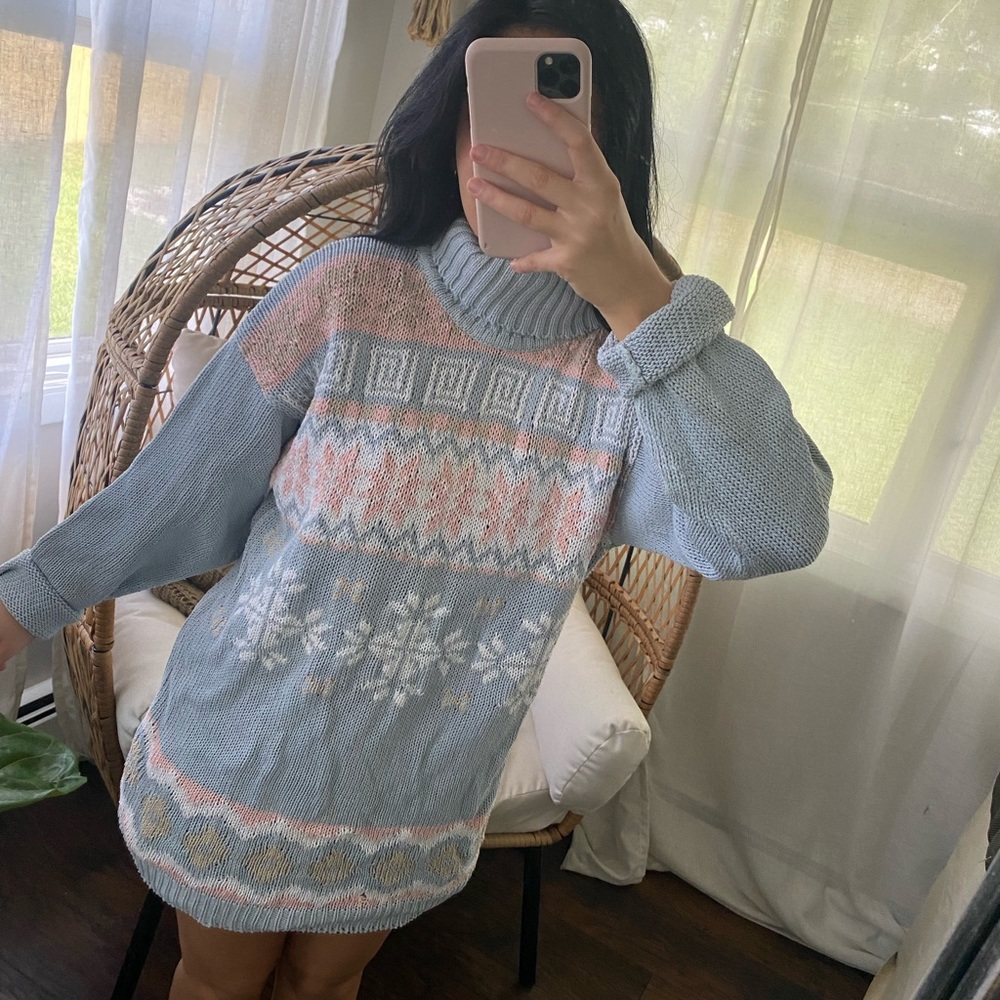 Vintage 1980’s Max and Diane blue and pink Cottagecore turtleneck sweater - Picture 5 of 7